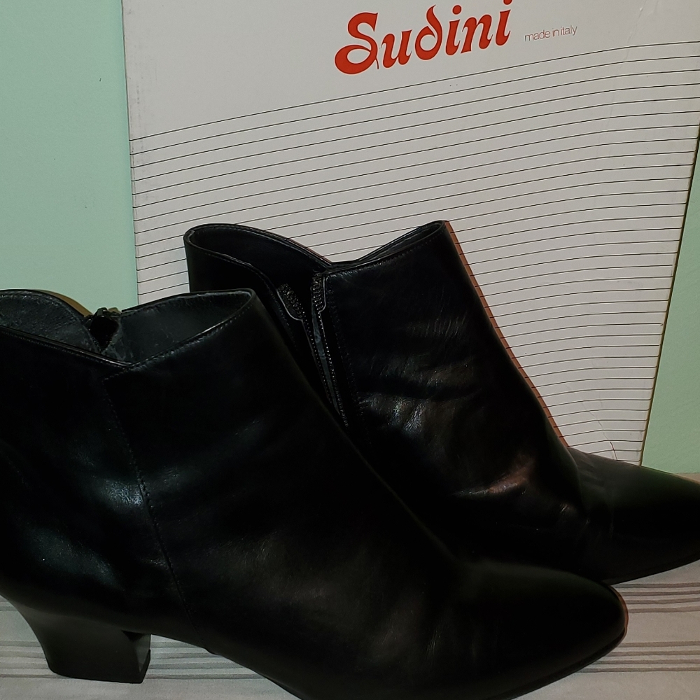 Sudini ankle boots